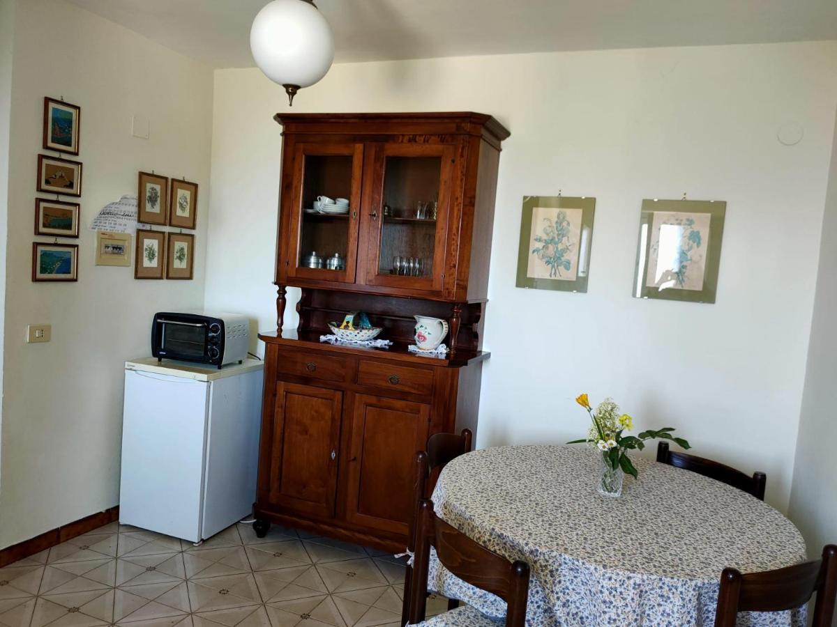 Gli Ulivi Agriturismo Сант'Анджелло Экстерьер фото