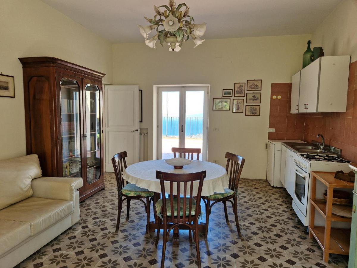 Gli Ulivi Agriturismo Сант'Анджелло Экстерьер фото